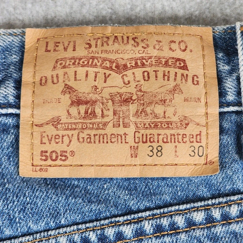 Vintage Levis 505 Jeans Mens 36x30 Blue Straight Fit Denim Medium Wash Tag 38x30
